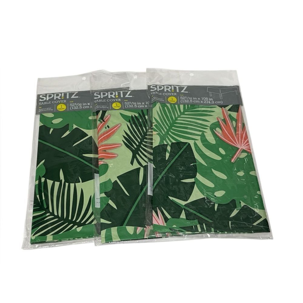 Spritz Green and Pink Leaf Table Covers NIP